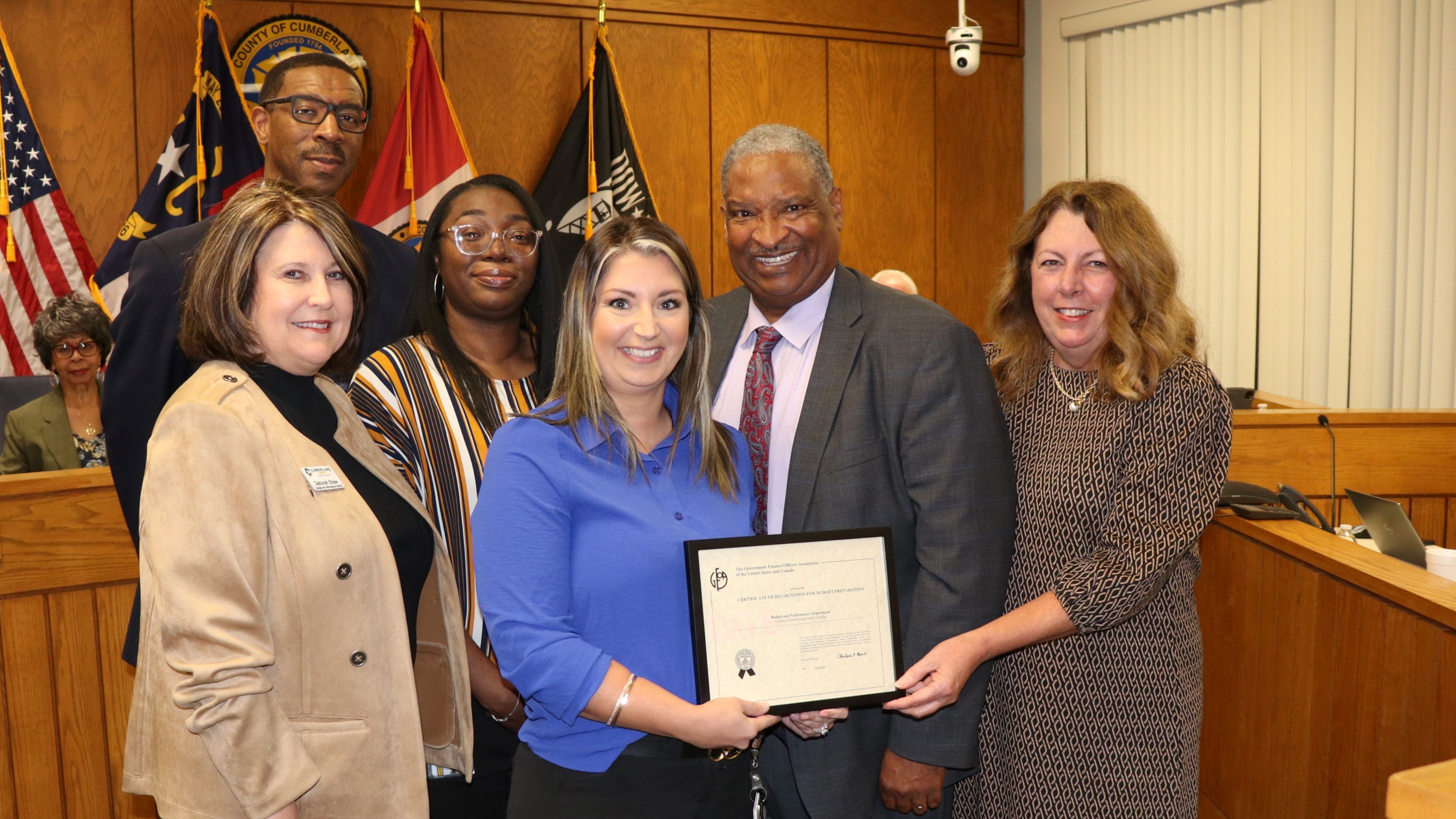 Budget and Performance accepts the Distinguished Budget Presentation.