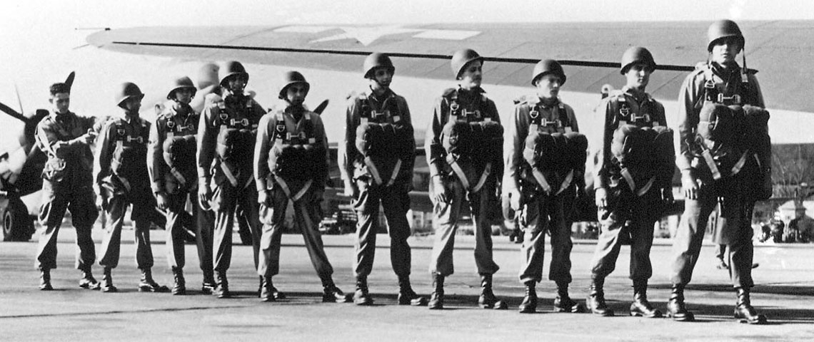 Paratroopers boarding the plane